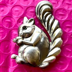 Sterling silver Lang signed vintage Squirrel pin